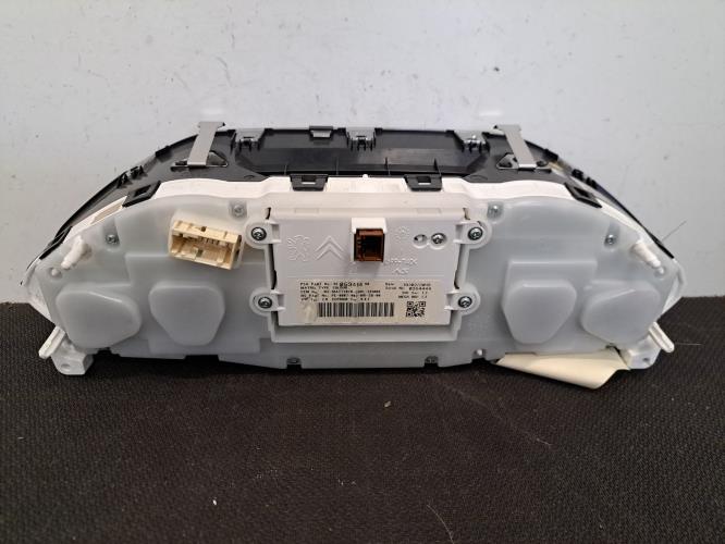 Image Compteur - PEUGEOT 2008 1