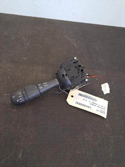 Image Commodo phare - RENAULT CLIO 4