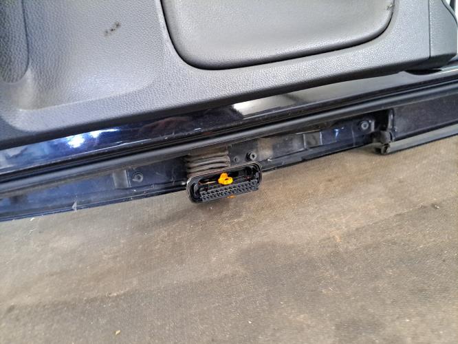 Image Porte arriere gauche - VOLKSWAGEN GOLF 5