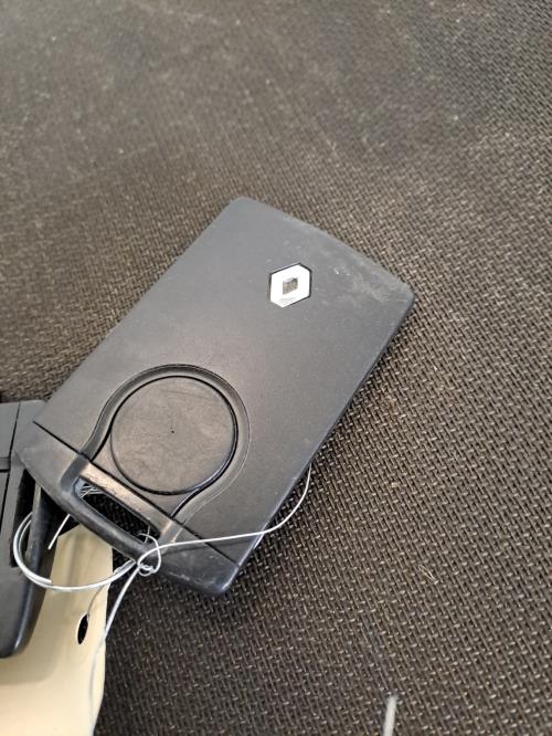 Image Lecteur de carte (neiman) - RENAULT SCENIC 3