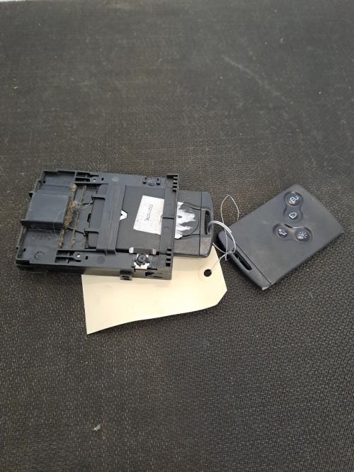 Image Lecteur de carte (neiman) - RENAULT SCENIC 3