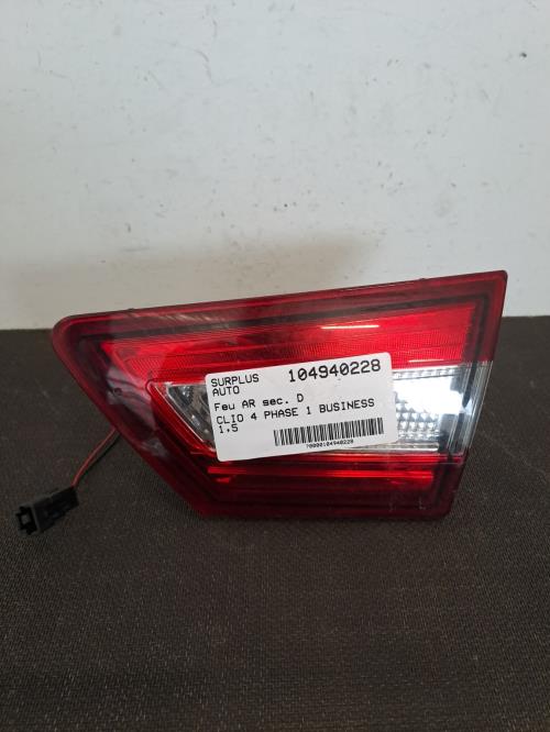 Image Feu arriere secondaire droit (feux) - RENAULT CLIO 4