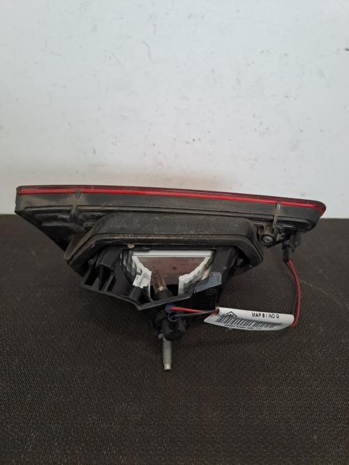 Image Feu arriere secondaire droit (feux) - RENAULT CLIO 4