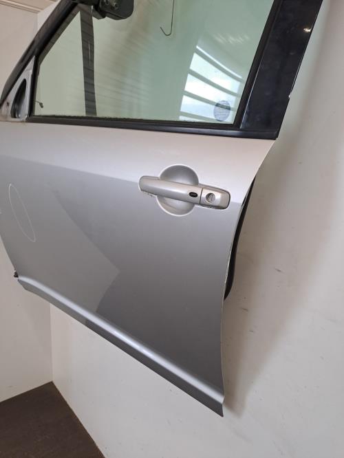 Image Porte avant gauche - SUZUKI SWIFT 3
