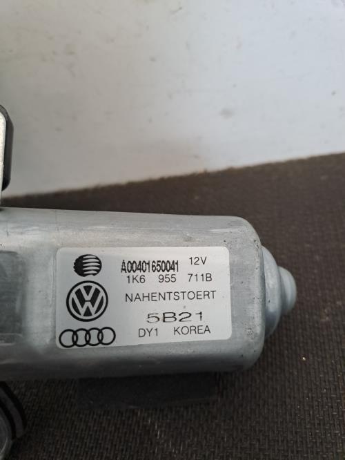 Image Moteur essuie glace arriere - VOLKSWAGEN GOLF 5