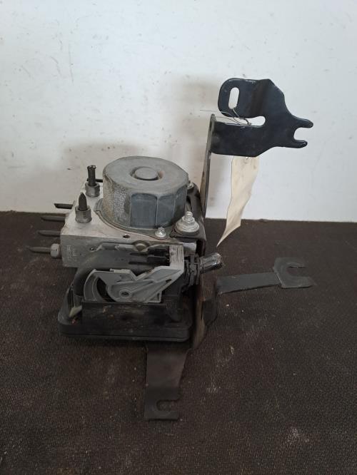 Image Bloc ABS (freins anti-blocage) - RENAULT CLIO 4