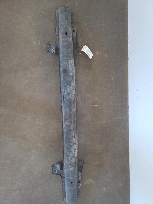 Image Renfort pare choc avant (traverse) - VOLKSWAGEN GOLF 4