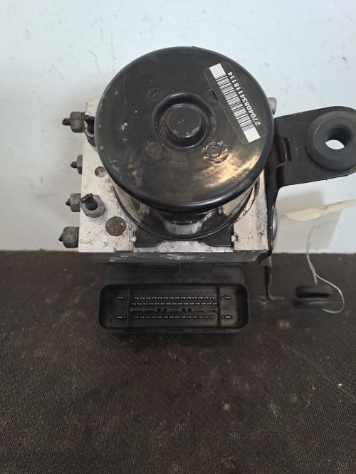 Image Bloc ABS (freins anti-blocage) - ALFA ROMEO GIULIETTA 2