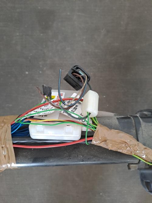 Image Attelage (boule de remorquage) - VOLKSWAGEN PASSAT 5