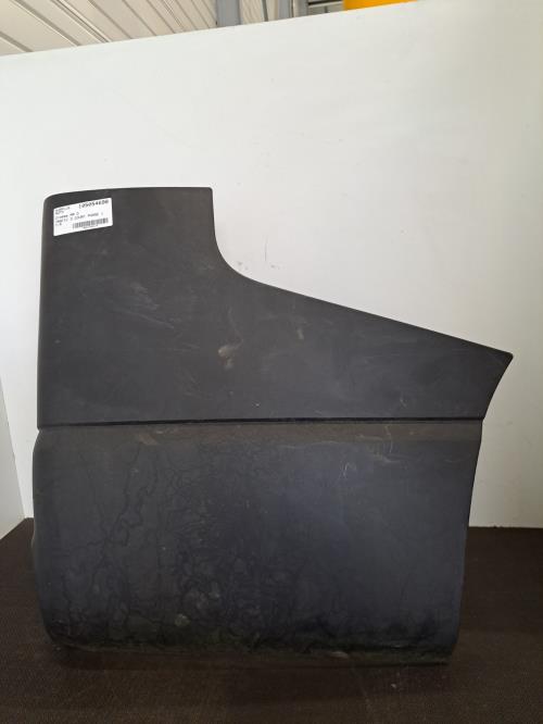 Image Crosse arriere droit - RENAULT TRAFIC 3 COURT