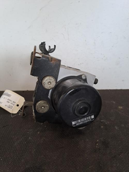 Image Bloc ABS (freins anti-blocage) - PEUGEOT 206