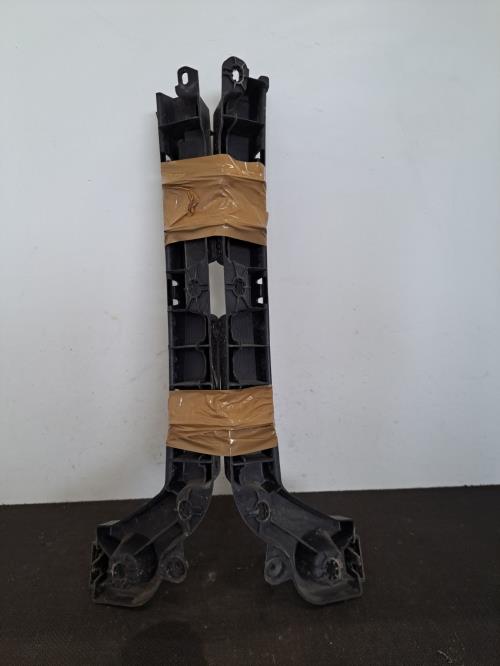 Image Support de pare chocs arriere - SKODA FABIA 3