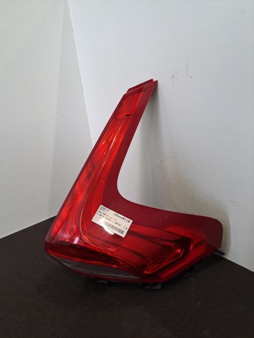 Image Feu arriere principal droit (feux) - VOLVO V 40 2