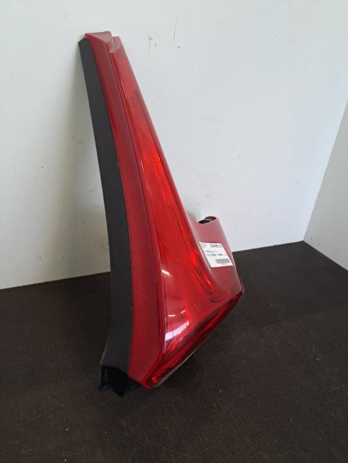 Image Feu arriere principal droit (feux) - VOLVO V 40 2