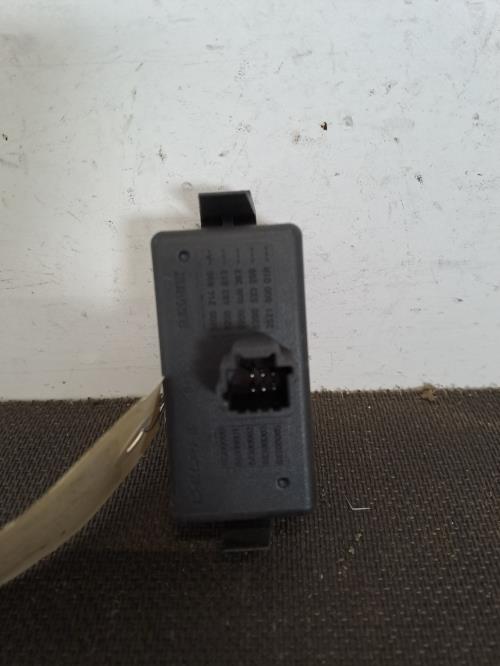 Image Bouton de warning - RENAULT SCENIC 3
