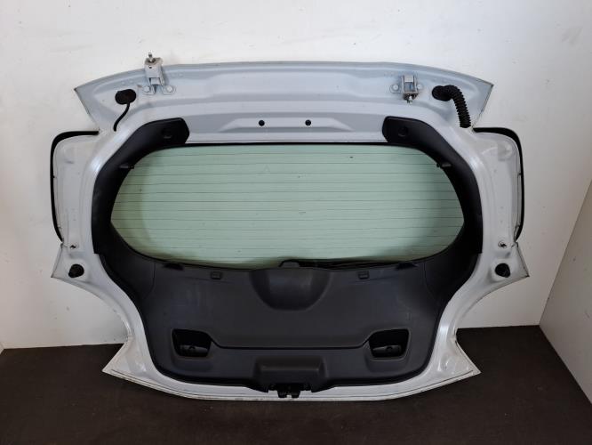 Image Malle/Hayon arriere - PEUGEOT 208 1