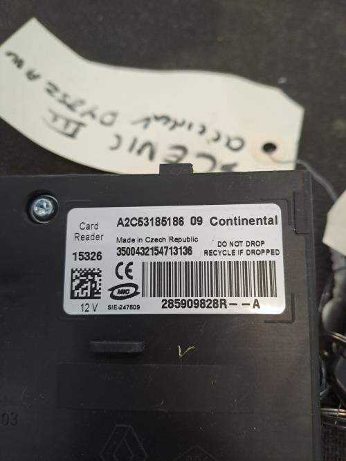 Image Lecteur de carte (neiman) - RENAULT GRAND SCENIC 3