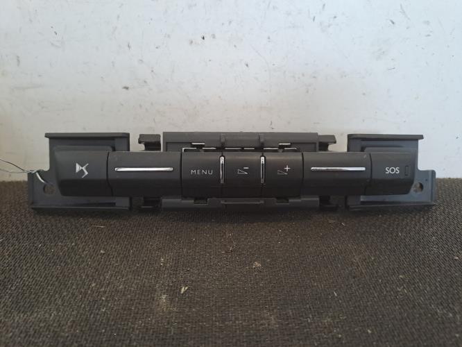 Image Commande autoradio - DS DS3