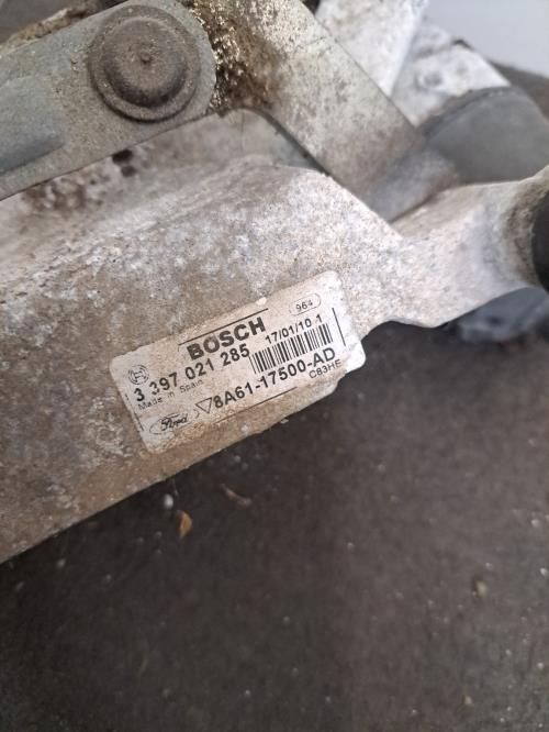 Image Moteur essuie glace avant - FORD FIESTA 6