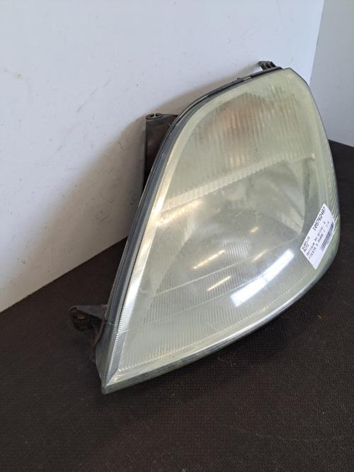 Image Optique avant principal gauche (feux)(phare) - FORD FIESTA 5