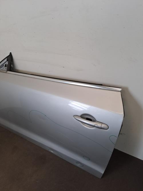 Image Porte avant gauche - RENAULT LAGUNA 3