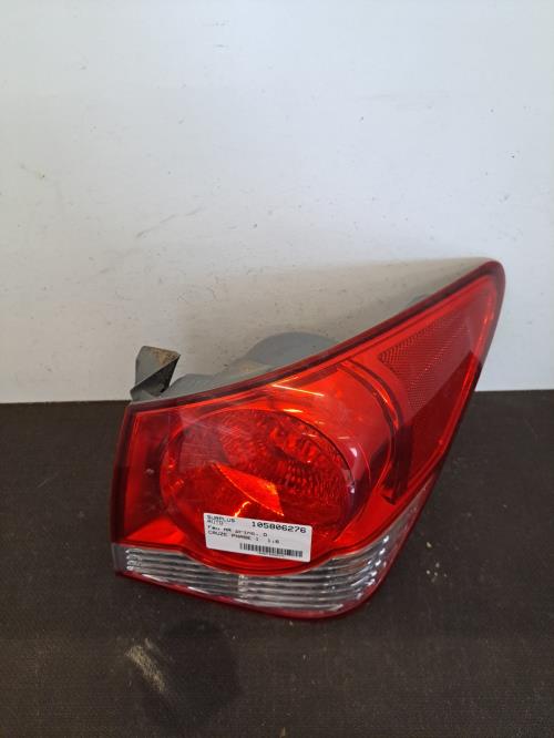 Image Feu arriere principal droit (feux) - CHEVROLET CRUZE