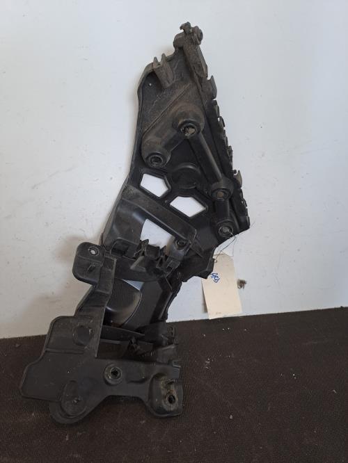 Image Moulure de pare choc arriere - RENAULT CLIO 4