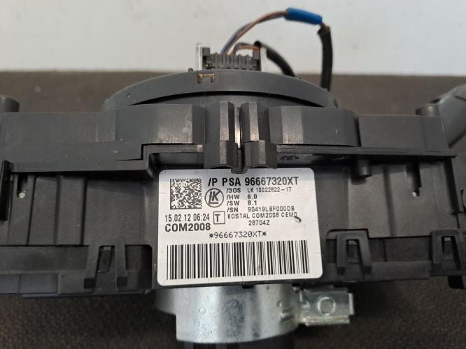 Image Com (Bloc Contacteur Tournant+Commodo Essuie Glace+Commodo Phare) - PEUGEOT 3008 1