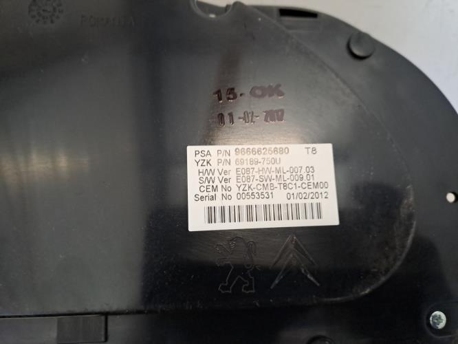 Image Compteur - PEUGEOT 3008 1