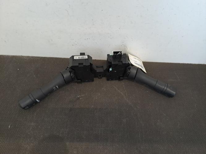 Image Com (Bloc Contacteur Tournant+Commodo Essuie Glace+Commodo Phare) - RENAULT KOLEOS 1