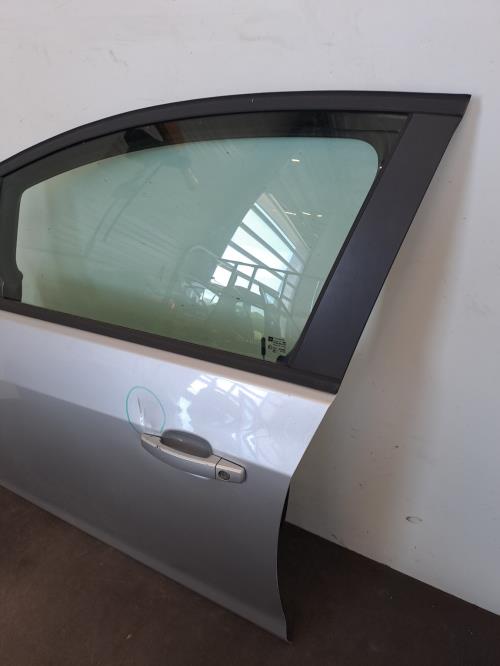 Image Porte avant gauche - OPEL ASTRA J