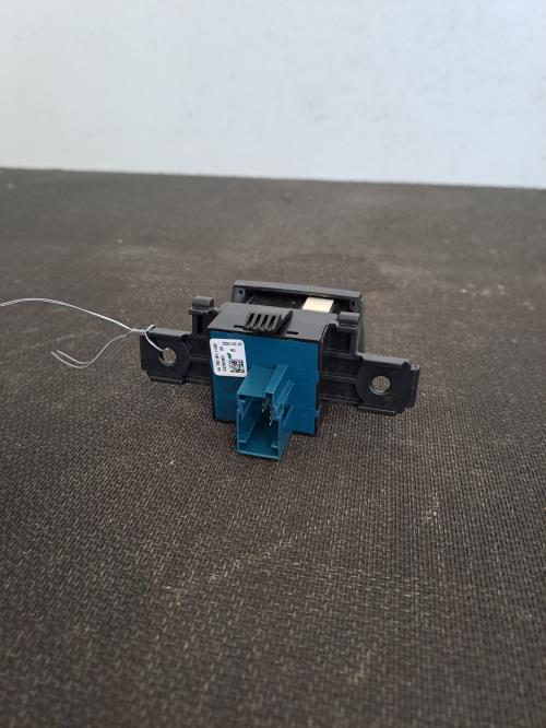Image Poignee electrique frein a main - PEUGEOT 308 2