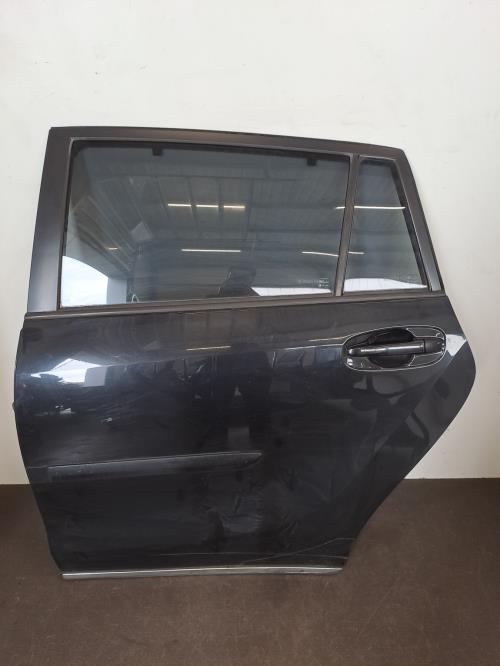 Image Porte arriere gauche - TOYOTA VERSO