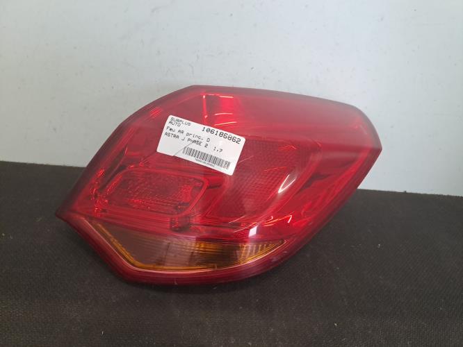 Image Feu arriere principal droit (feux) - OPEL ASTRA J