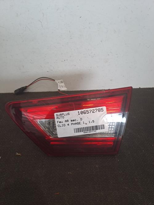 Image Feu arriere secondaire droit (feux) - RENAULT CLIO 4