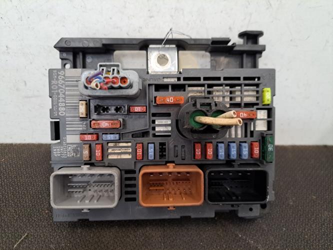 Image Boitier servitude moteur (BSM) - CITROEN C4 PICASSO 1