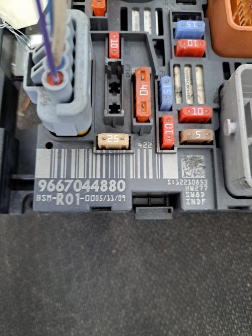 Image Boitier servitude moteur (BSM) - CITROEN C4 PICASSO 1