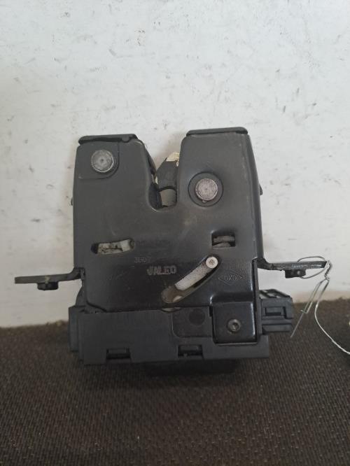 Image Serrure de hayon - NISSAN QASHQAI 1