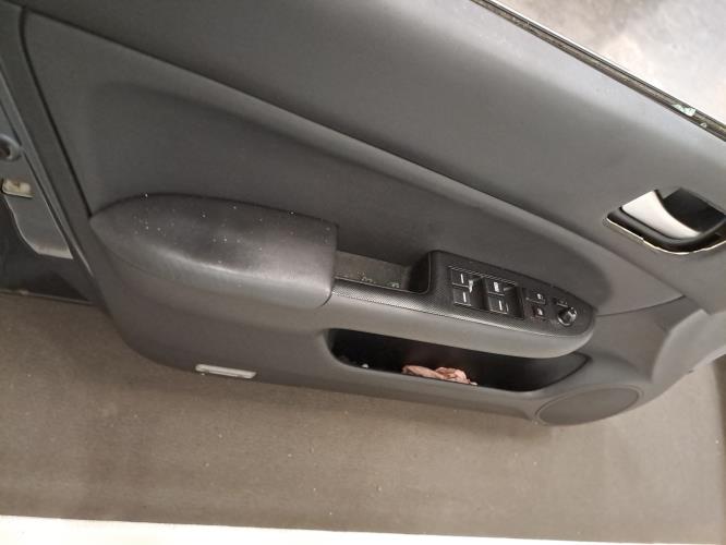 Image Porte avant gauche - HONDA ACCORD 7