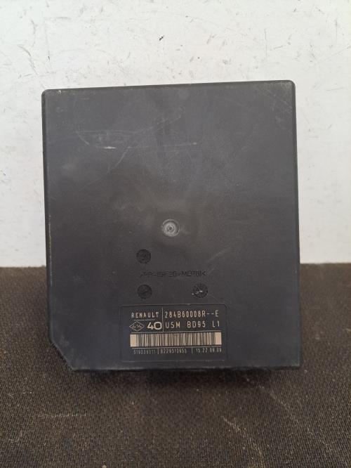 Image Boitier servitude moteur (BSM) - RENAULT MEGANE 3