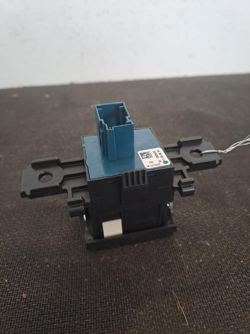 Image Poignee electrique frein a main - PEUGEOT 308 2