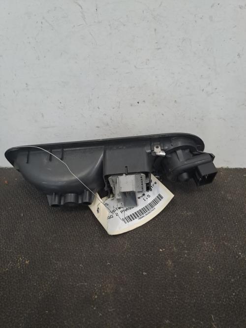 Image Interrupteur de leve vitre avant gauche - RENAULT TWINGO 2