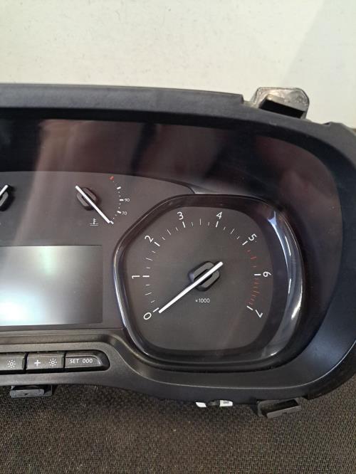 Image Compteur - PEUGEOT TRAVELLER