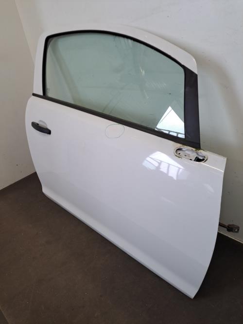 Image Porte avant droit - OPEL CORSA D