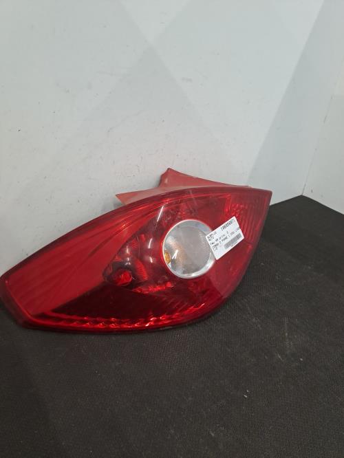 Image Feu arriere principal gauche (feux) - OPEL CORSA D