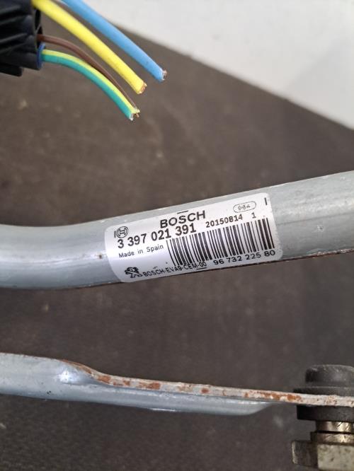 Image Moteur essuie glace avant - PEUGEOT 208 1