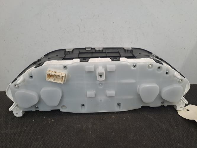 Image Compteur - PEUGEOT 208 1