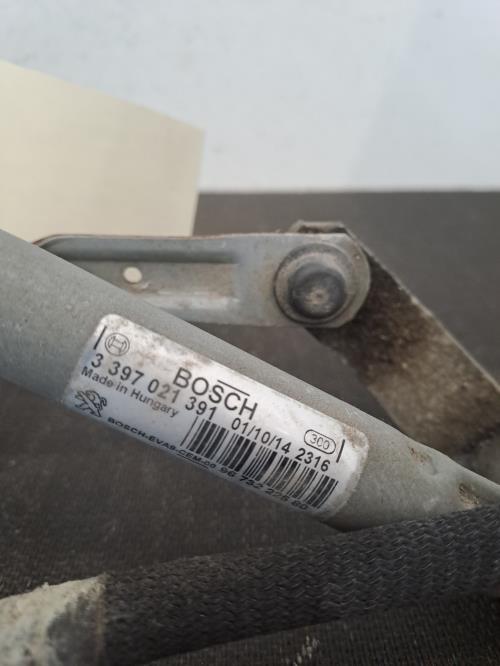 Image Moteur essuie glace avant - PEUGEOT 208 1