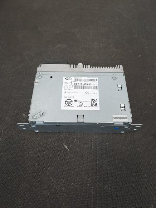 Image Autoradio d'origine - PEUGEOT 208 1