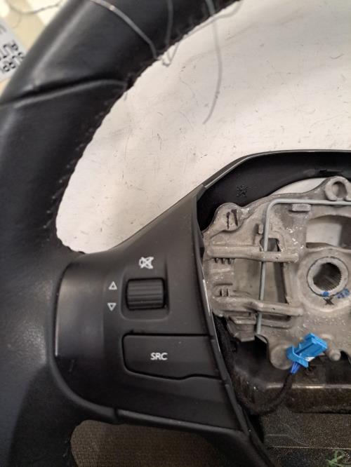 Image Volant - PEUGEOT 208 1